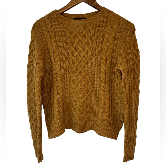 Nili Lotan Jodelle Cashmere Cable Knit Sweater - Picture 4 of 11